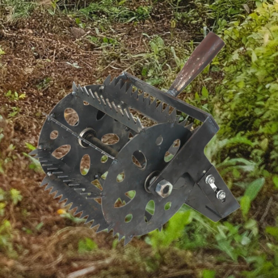 手動雑草ローラー工具 36インチスチール製芝生エアレーター 土壌をほぐし、庭に植えるための道具