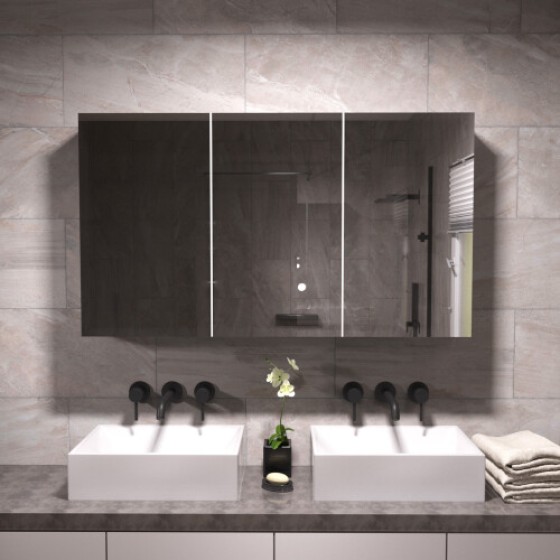 Macken 900mm Mirror Three-Door Shaving Cabinet, White